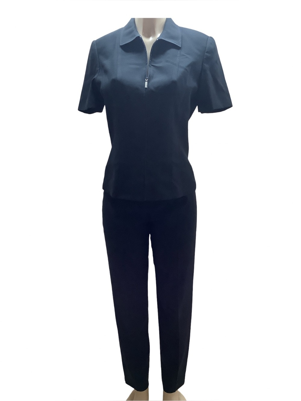 Kasper Size 6 Vintage Black Short Sleeve Pant Set, Preloved